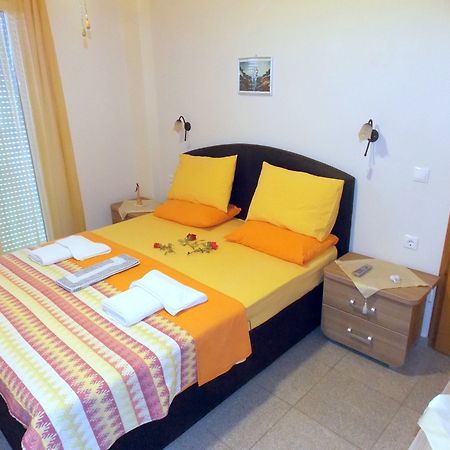 Nikos Apartments Sithonia Eksteriør billede